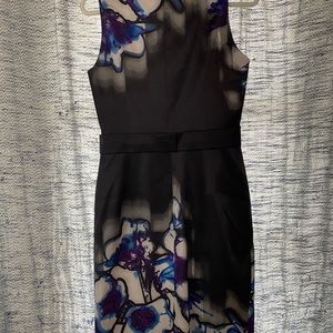 Beautiful Tahari Dress - Size 4
